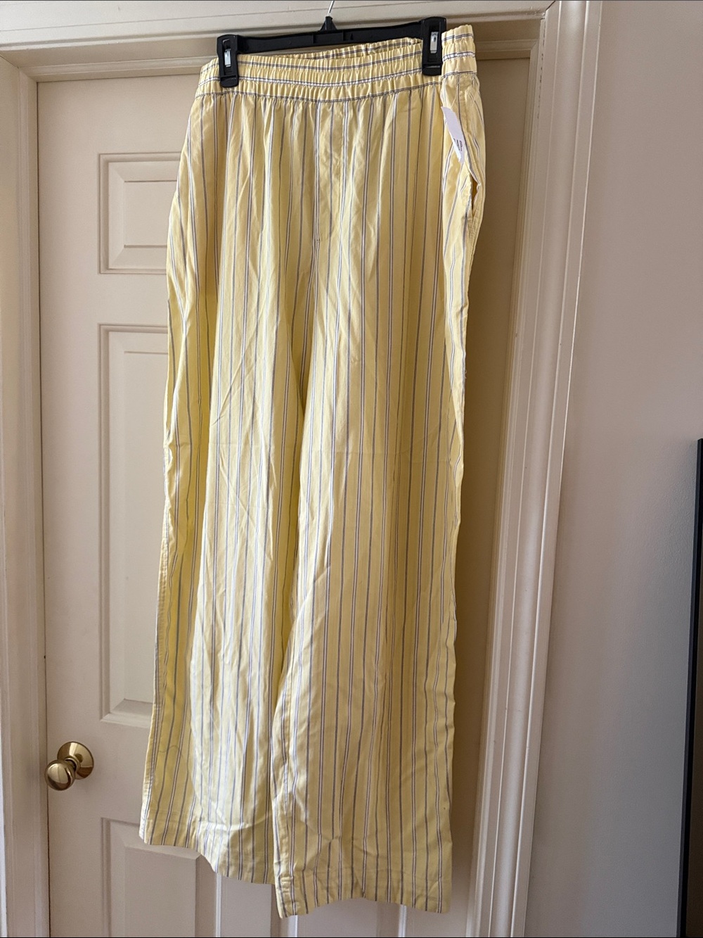 Gap Women’s Yellow Pinstripe Elastic-Waist Maxi Skirt